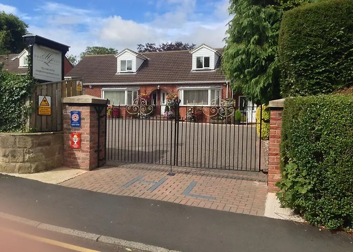 Guest house: Holly Lodge