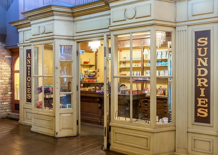 3 star hotel: Clarion Hotel And Conference Center