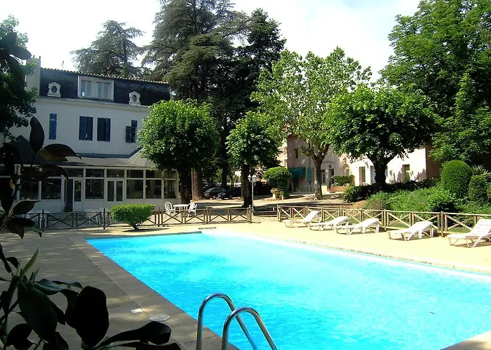 Hôtel pour familles: Hôtel Spa Restaurant Villa Castellane
