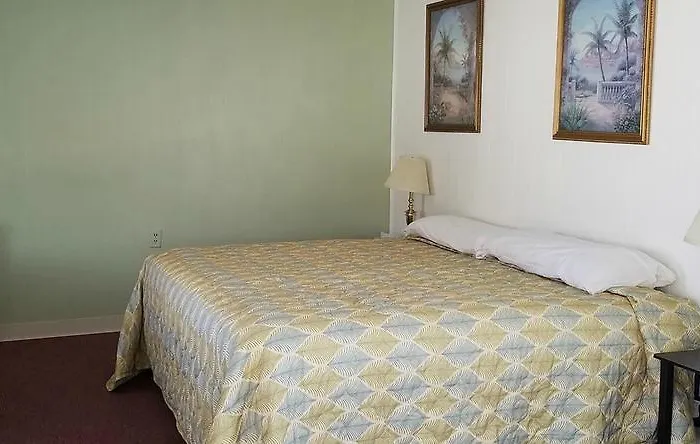 Motel: Tar Heel Motel