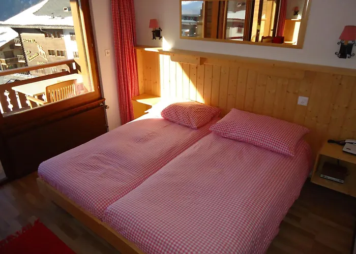 Ping Pong hotel: Hotel Mirabeau