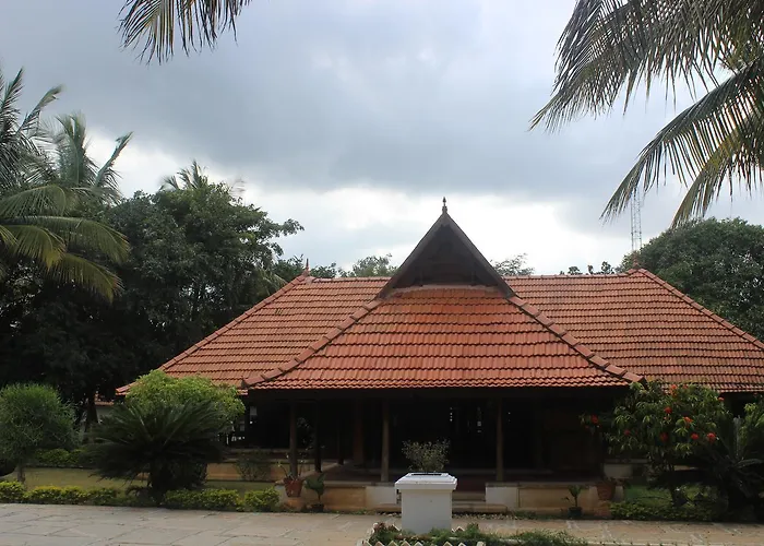 Resort: Ayurvedagram Heritage Wellness Center