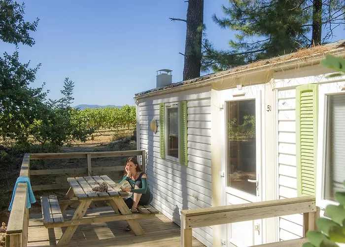 Hôtel pour familles: La Croix de Vinchannes