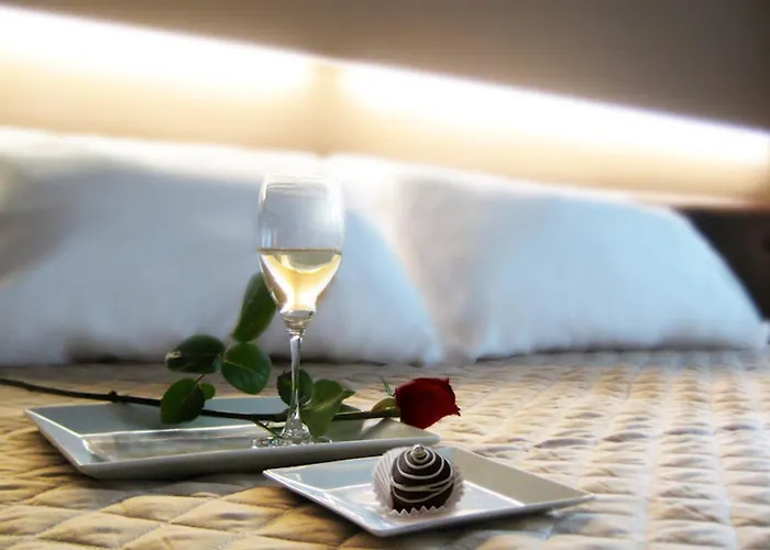 Hotel all'aeroporto: Hotel Salus