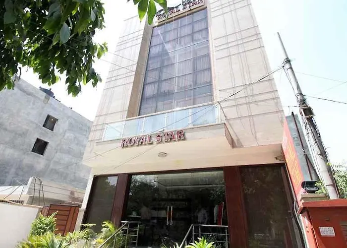 4 star hotel: Hotel Royal Star