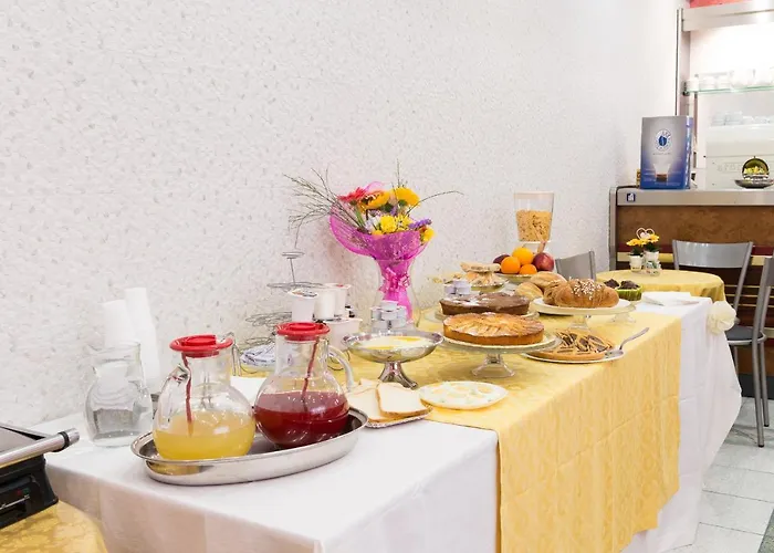 Cheap hotel: Hotel Bella Napoli