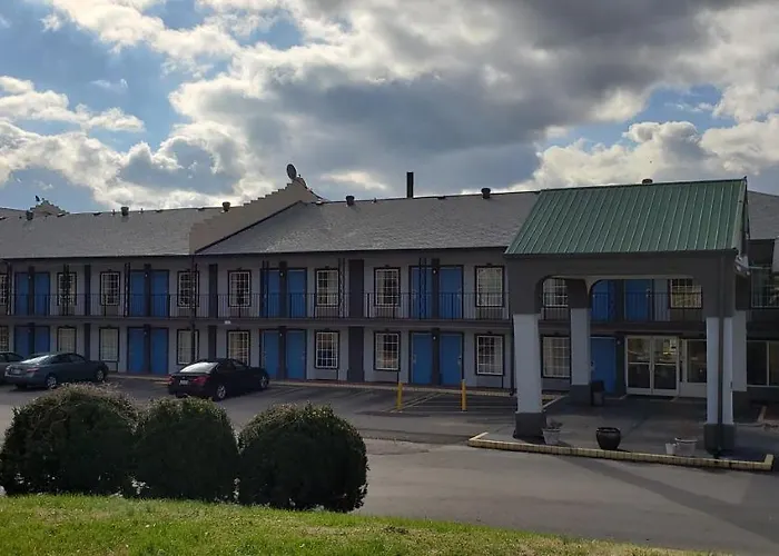 Motel: Vista Inn And Suites Nashville Airport East