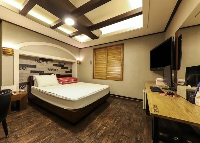 Spa Hotel: Bridge Hotel