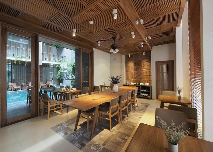 Hotel with view: Mai'S Boutique