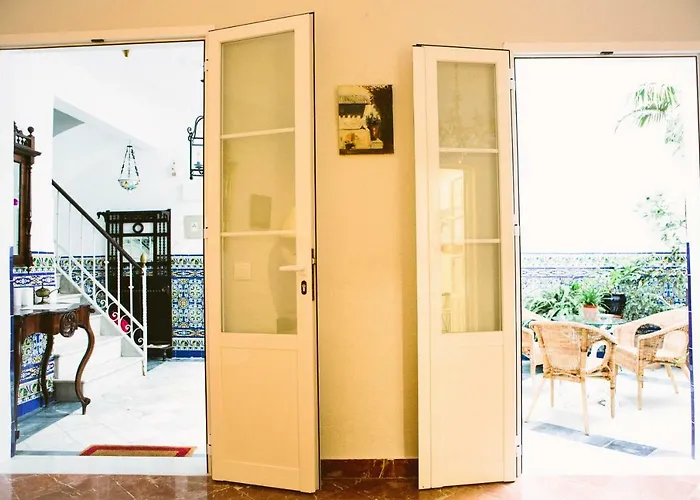 Villa privata: Mateo Alemán 22