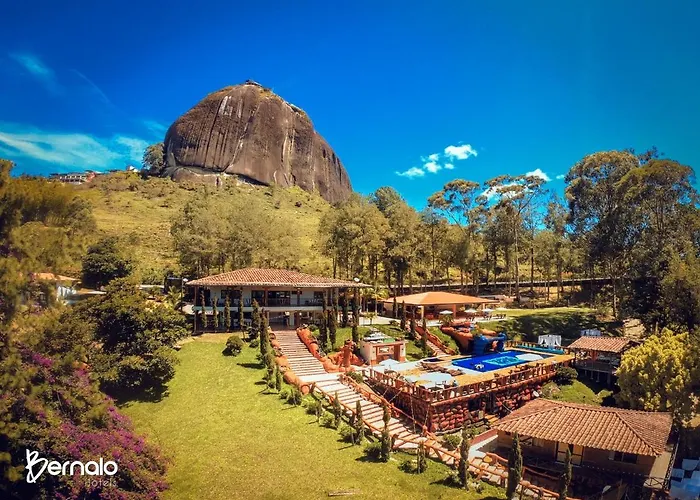 Resort: Mansion By Bernalo Hotels